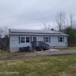 227 Tuthill Road, Waymart PA 18472